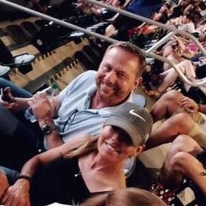 Meet your Posher, Stacey